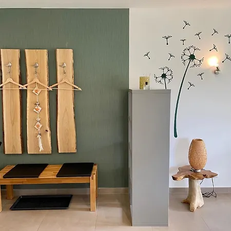 Apartment Idyllische 2-zimmer Mitten In Der *