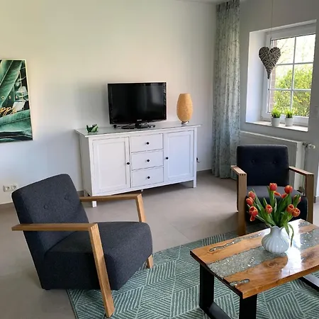 公寓 Idyllische 2-zimmer Mitten In Der Lancken-Granitz