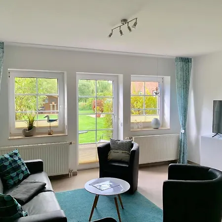 Apartment Idyllische 2-zimmer Mitten In Der *