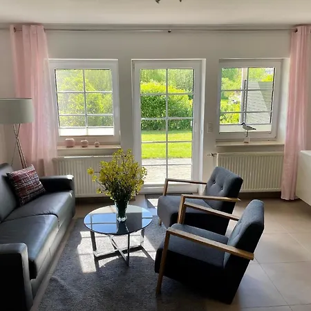 Idyllische 2-zimmer Mitten In Der *